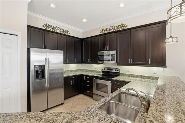 20604 Chestnut Ridge DR, North Fort Myers, FL 33917