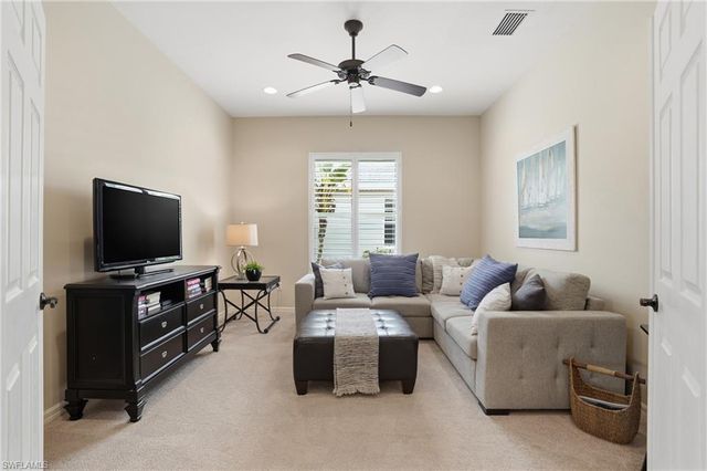 20604 Chestnut Ridge DR, North Fort Myers, FL 33917