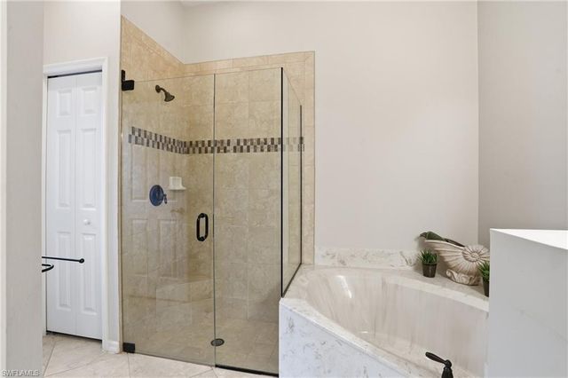 20604 Chestnut Ridge DR, North Fort Myers, FL 33917