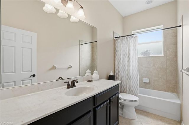 20604 Chestnut Ridge DR, North Fort Myers, FL 33917