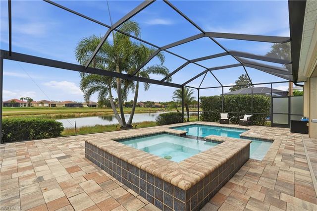 20604 Chestnut Ridge DR, North Fort Myers, FL 33917