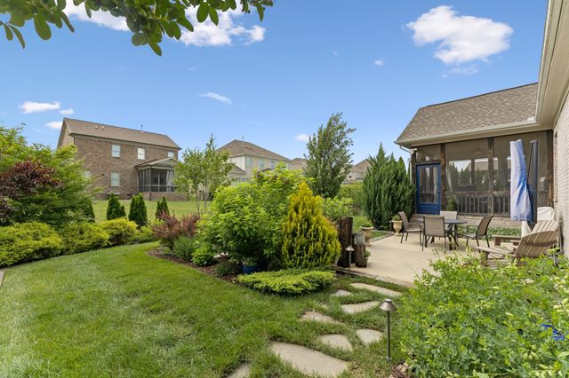 3663 Martins Mill Rd, Thompsons Station, TN 37179