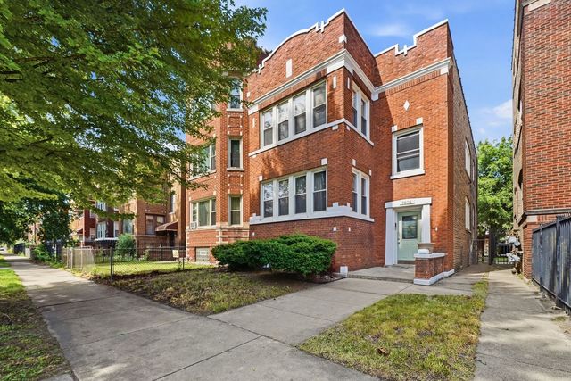 7806 S CREGIER Avenue, Chicago, IL 60649