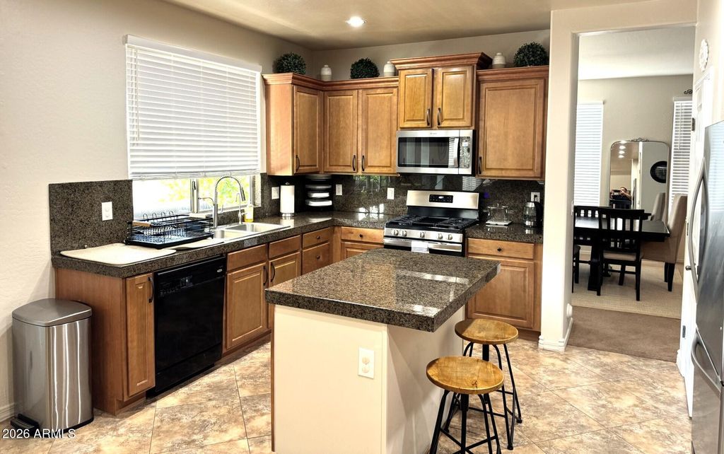 329 W CARIBBEAN Drive, Casa Grande, AZ 85122 — photo 2