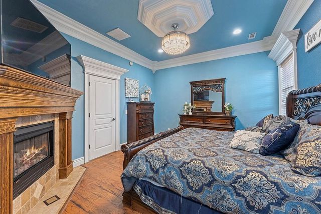 4002 SW Town Vu Road, Bentonville, AR 72712