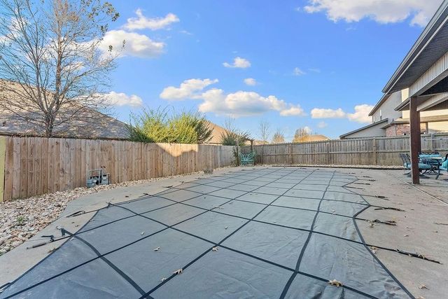 4002 SW Town Vu Road, Bentonville, AR 72712