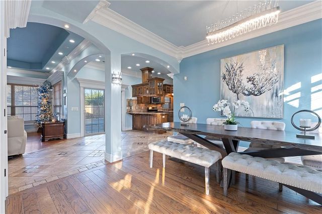 4002 SW Town Vu Road, Bentonville, AR 72712