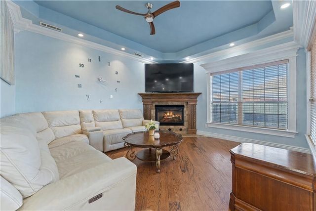 4002 SW Town Vu Road, Bentonville, AR 72712