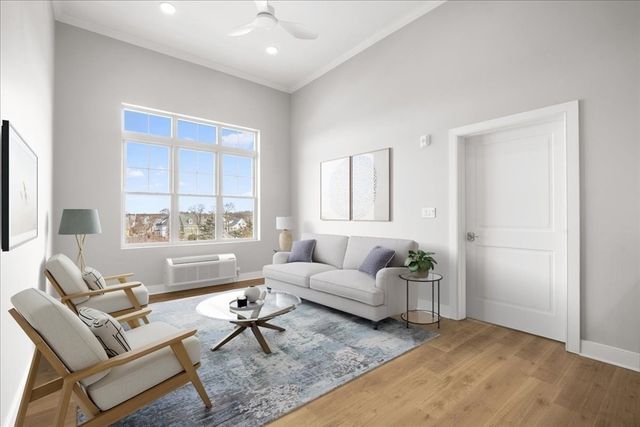 21 Totman Street 301, Quincy, MA 02169