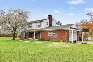 319 Greenridge Drive, Grand Rapids, MI 49544