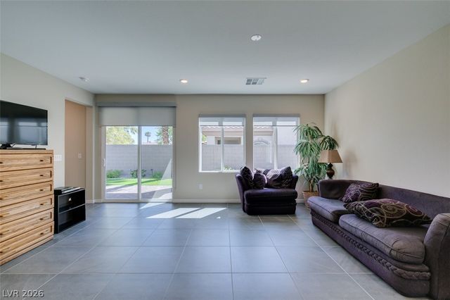 4534 Signal Hill Street, Las Vegas, NV 89147