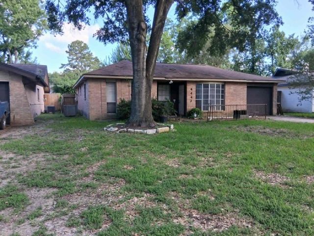 4443 Mccleester Drive, Spring, TX 77373