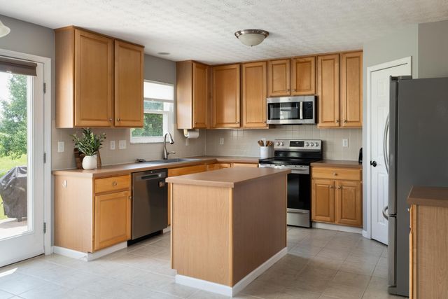 7103 Scioto Chase Boulevard, Powell, OH 43065