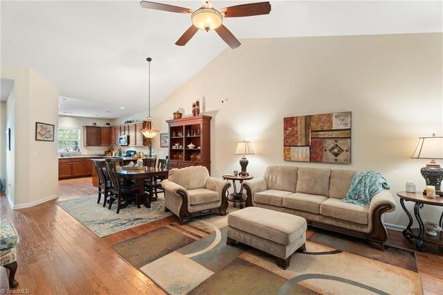 508 Clematis Way, Kernersville, NC 27284