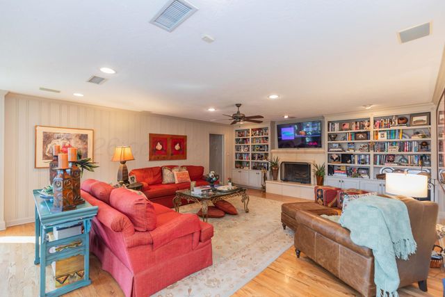 2419 Crockett Street, Amarillo, TX 79109