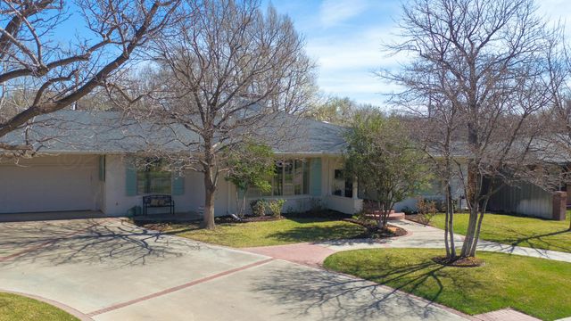 2419 Crockett Street, Amarillo, TX 79109
