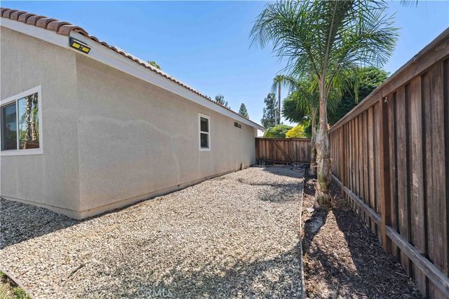 1024 Wilson, Perris, CA 92571