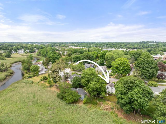252 Shoreham Village Drive, Fairfield, CT 06824