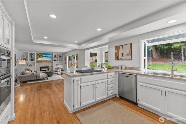 4422 238th Place SE, Sammamish, WA 98029