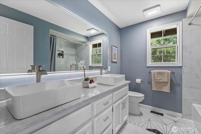 4422 238th Place SE, Sammamish, WA 98029