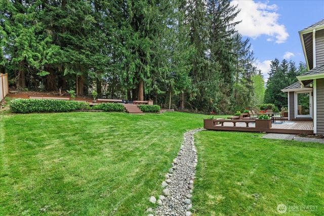4422 238th Place SE, Sammamish, WA 98029