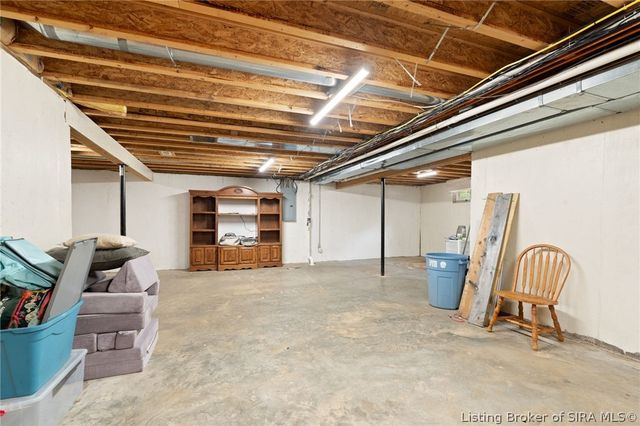 2490 W Haven Drive NW, Corydon, IN 47112