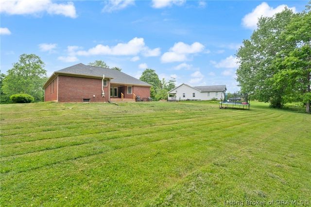 2490 W Haven Drive NW, Corydon, IN 47112