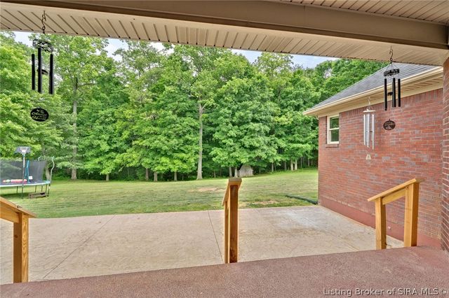 2490 W Haven Drive NW, Corydon, IN 47112