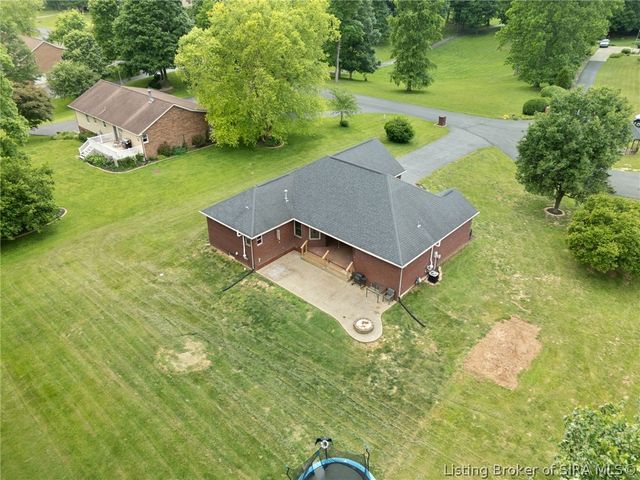 2490 W Haven Drive NW, Corydon, IN 47112