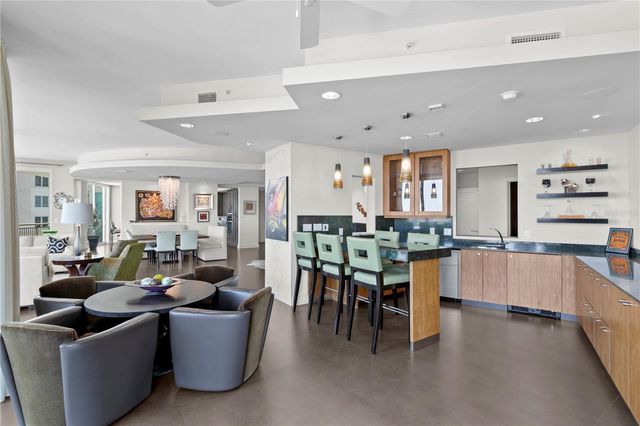 450 KNIGHTS RUN AVENUE 1704, Tampa, FL 33602