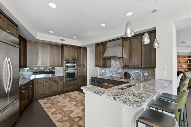 450 KNIGHTS RUN AVENUE 1704, Tampa, FL 33602