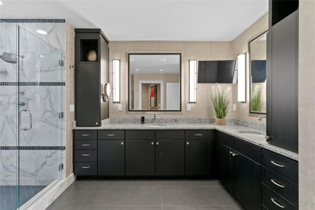 450 KNIGHTS RUN AVENUE 1704, Tampa, FL 33602