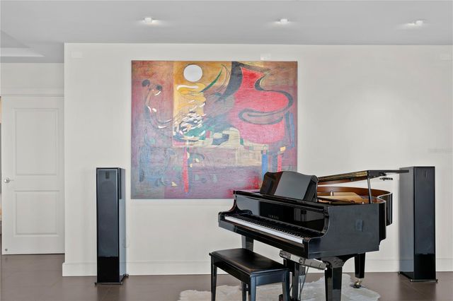 450 KNIGHTS RUN AVENUE 1704, Tampa, FL 33602