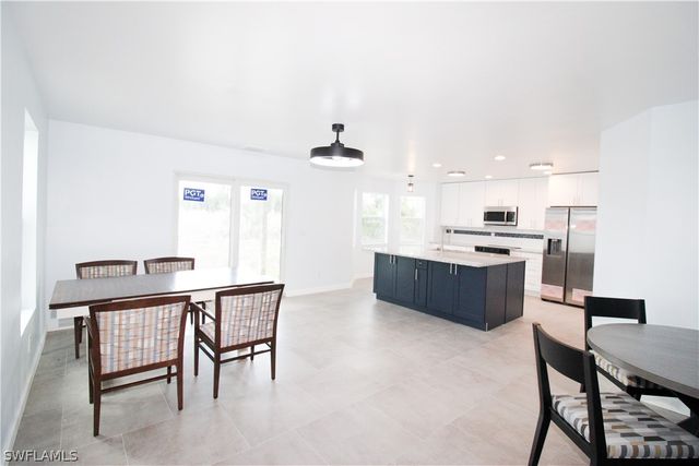 428 SW 19th AVE, Cape Coral, FL 33991