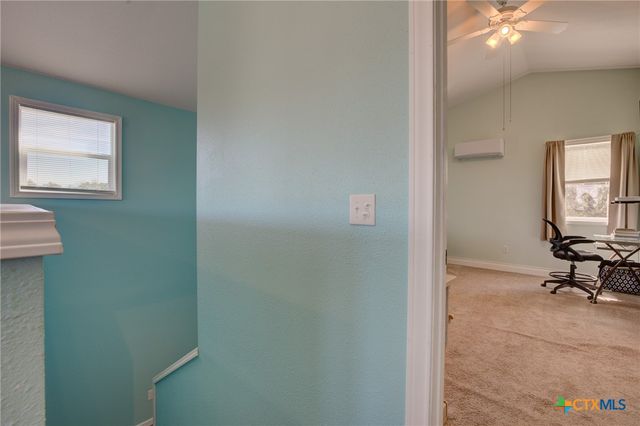 1657 Blueridge Drive, Canyon Lake, TX 78133