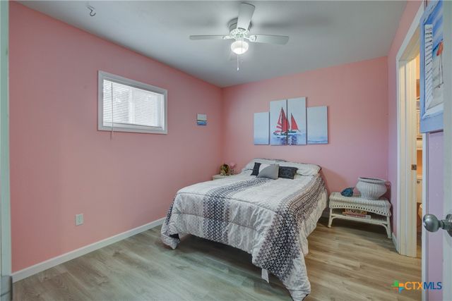 1657 Blueridge Drive, Canyon Lake, TX 78133