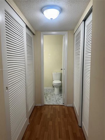 18101 NW 68th Ave B201, Hialeah, FL 33015