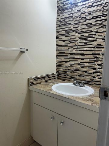18101 NW 68th Ave B201, Hialeah, FL 33015