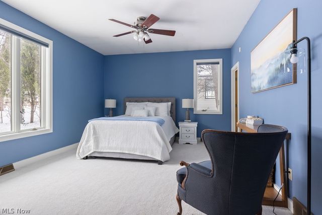 10710 Edgewater Drive, Cleveland, OH 44102