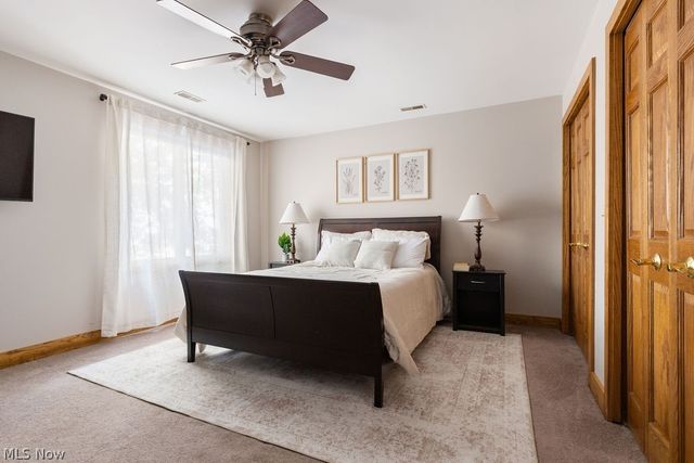 10710 Edgewater Drive, Cleveland, OH 44102