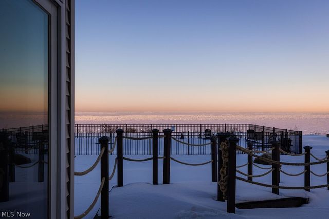 10710 Edgewater Drive, Cleveland, OH 44102