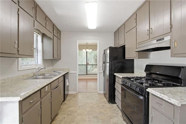 3415 Sheree Trail, Stone Mountain, GA 30087