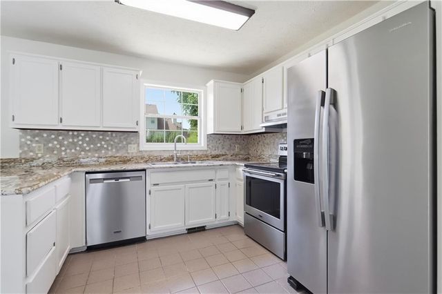 5430 Princeton Oaks Drive, Sugar Hill, GA 30518