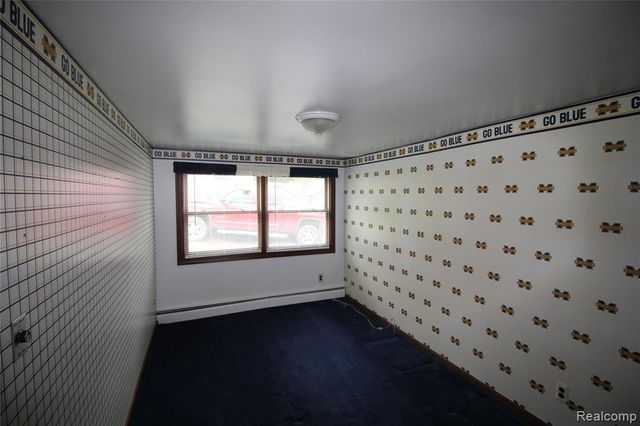 124 E Lafayette Street, Milford, MI 48381