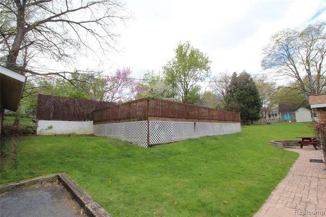 124 E Lafayette Street, Milford, MI 48381