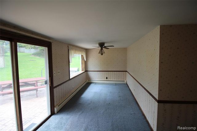 124 E Lafayette Street, Milford, MI 48381