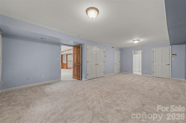 1015 Chelsea Place, Matthews, NC 28105