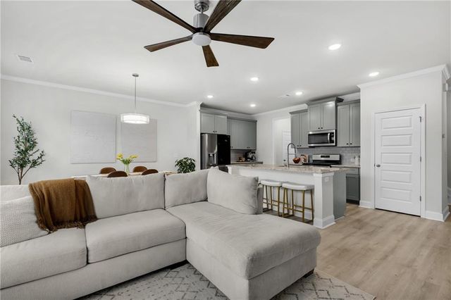 6710 Cedar Glen Road, Atlanta, GA 30360