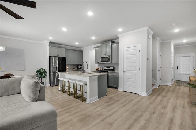 6710 Cedar Glen Road, Atlanta, GA 30360