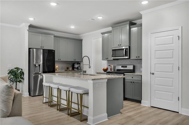 6710 Cedar Glen Road, Atlanta, GA 30360